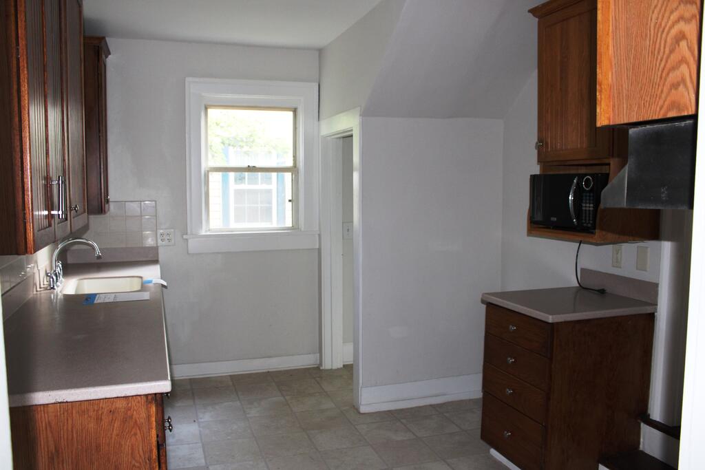 96 Glenwood Boulevard, Mansfield, Ohio 44906, 3 Bedrooms Bedrooms, ,1 BathroomBathrooms,Residential,For Sale,Glenwood Boulevard,20100342