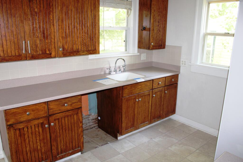 96 Glenwood Boulevard, Mansfield, Ohio 44906, 3 Bedrooms Bedrooms, ,1 BathroomBathrooms,Residential,For Sale,Glenwood Boulevard,20100342