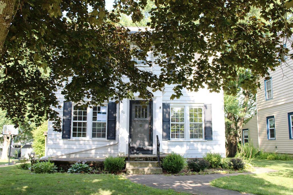 96 Glenwood Boulevard, Mansfield, Ohio 44906, 3 Bedrooms Bedrooms, ,1 BathroomBathrooms,Residential,For Sale,Glenwood Boulevard,20100342