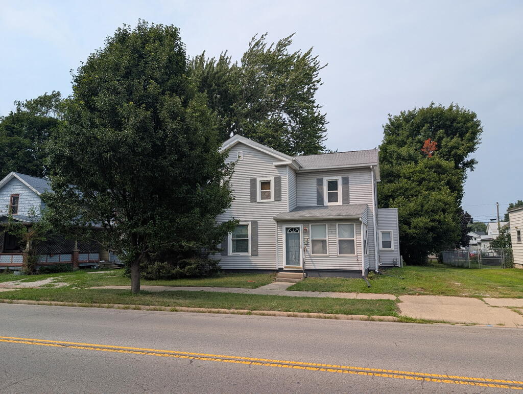101 E Main Street, Shelby, Ohio 44875, 3 Bedrooms Bedrooms, ,2 BathroomsBathrooms,Residential,For Sale,E Main Street,20100360 101 E Main Street, Shelby, Ohio 44875, 3 Bedrooms Bedrooms, ,2 BathroomsBathrooms,Residential,For Sale,E Main Street,20100360