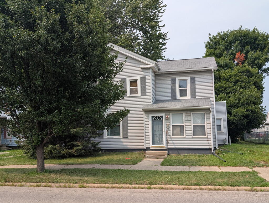 101 E Main Street, Shelby, Ohio 44875, 3 Bedrooms Bedrooms, ,2 BathroomsBathrooms,Residential,For Sale,E Main Street,20100360 101 E Main Street, Shelby, Ohio 44875, 3 Bedrooms Bedrooms, ,2 BathroomsBathrooms,Residential,For Sale,E Main Street,20100360