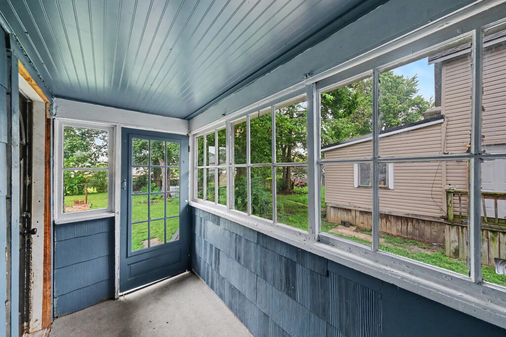 391 Blaine Avenue, Marion, Ohio 43302, 3 Bedrooms Bedrooms, ,1 BathroomBathrooms,Residential,For Sale,Blaine Avenue,20100366