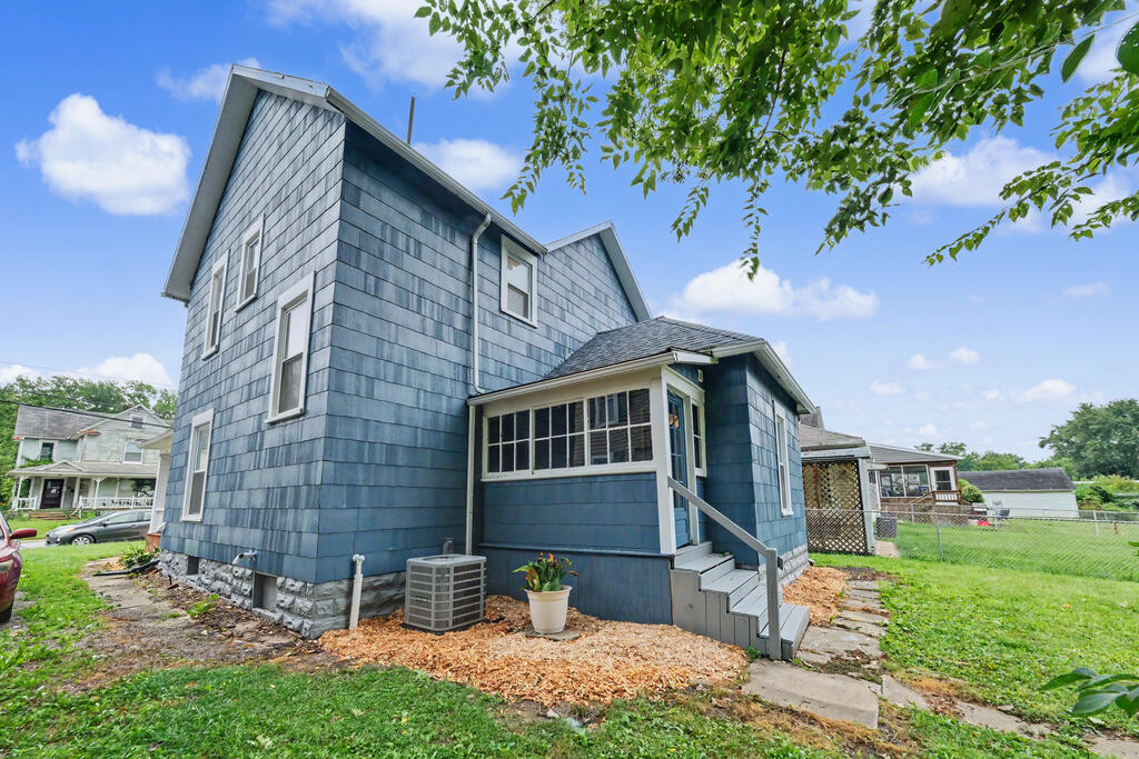 391 Blaine Avenue, Marion, Ohio 43302, 3 Bedrooms Bedrooms, ,1 BathroomBathrooms,Residential,For Sale,Blaine Avenue,20100366