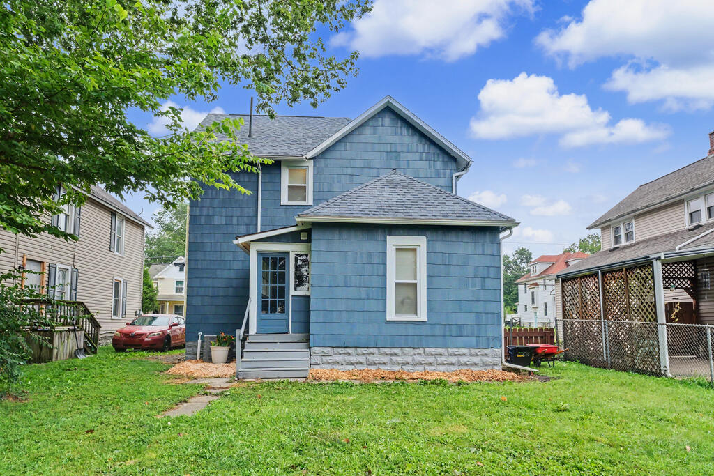391 Blaine Avenue, Marion, Ohio 43302, 3 Bedrooms Bedrooms, ,1 BathroomBathrooms,Residential,For Sale,Blaine Avenue,20100366