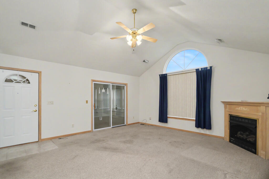 1118 Cobblefield Drive, Ontario, Ohio 44903, 3 Bedrooms Bedrooms, ,2 BathroomsBathrooms,Residential,For Sale,Cobblefield Drive,20100373