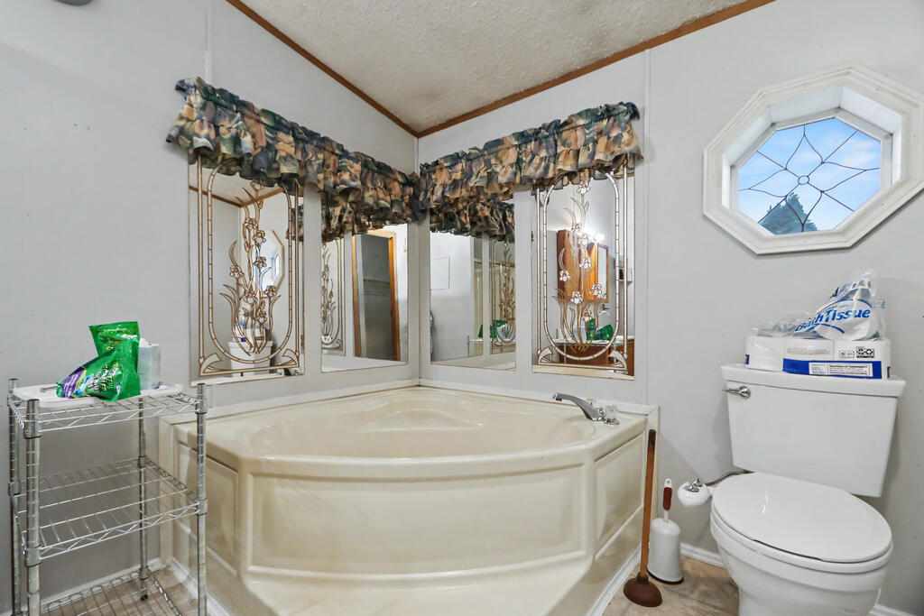4809 State Route 181, Crestline, Ohio 44827, 3 Bedrooms Bedrooms, ,2 BathroomsBathrooms,Residential,For Sale,State Route 181,20100405 4809 State Route 181, Crestline, Ohio 44827, 3 Bedrooms Bedrooms, ,2 BathroomsBathrooms,Residential,For Sale,State Route 181,20100405