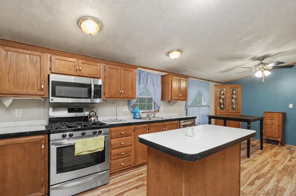 4809 State Route 181, Crestline, Ohio 44827, 3 Bedrooms Bedrooms, ,2 BathroomsBathrooms,Residential,For Sale,State Route 181,20100405 4809 State Route 181, Crestline, Ohio 44827, 3 Bedrooms Bedrooms, ,2 BathroomsBathrooms,Residential,For Sale,State Route 181,20100405