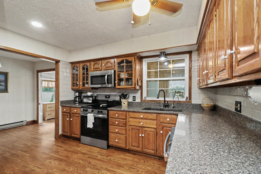 2375 Nazor Road, Crestline, Ohio 44827, 4 Bedrooms Bedrooms, ,1 BathroomBathrooms,Residential,For Sale,Nazor Road,20100408