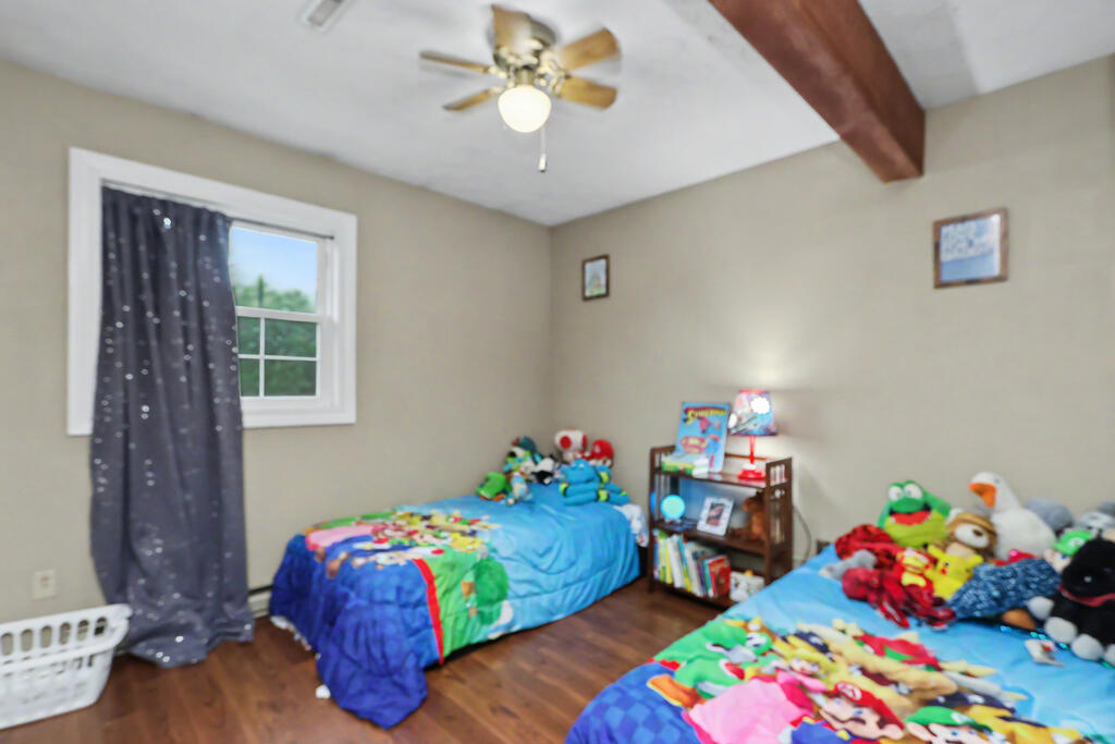 2375 Nazor Road, Crestline, Ohio 44827, 4 Bedrooms Bedrooms, ,1 BathroomBathrooms,Residential,For Sale,Nazor Road,20100408