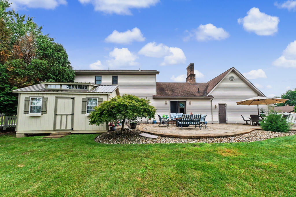 1300 Cedarlawn Ct, Mansfield, Ohio 44906, 4 Bedrooms Bedrooms, ,3 BathroomsBathrooms,Residential,For Sale,Cedarlawn Ct,20100426