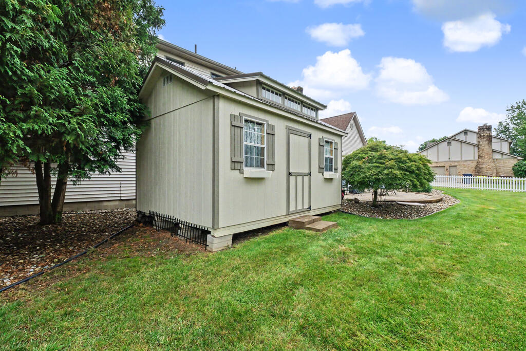1300 Cedarlawn Ct, Mansfield, Ohio 44906, 4 Bedrooms Bedrooms, ,3 BathroomsBathrooms,Residential,For Sale,Cedarlawn Ct,20100426