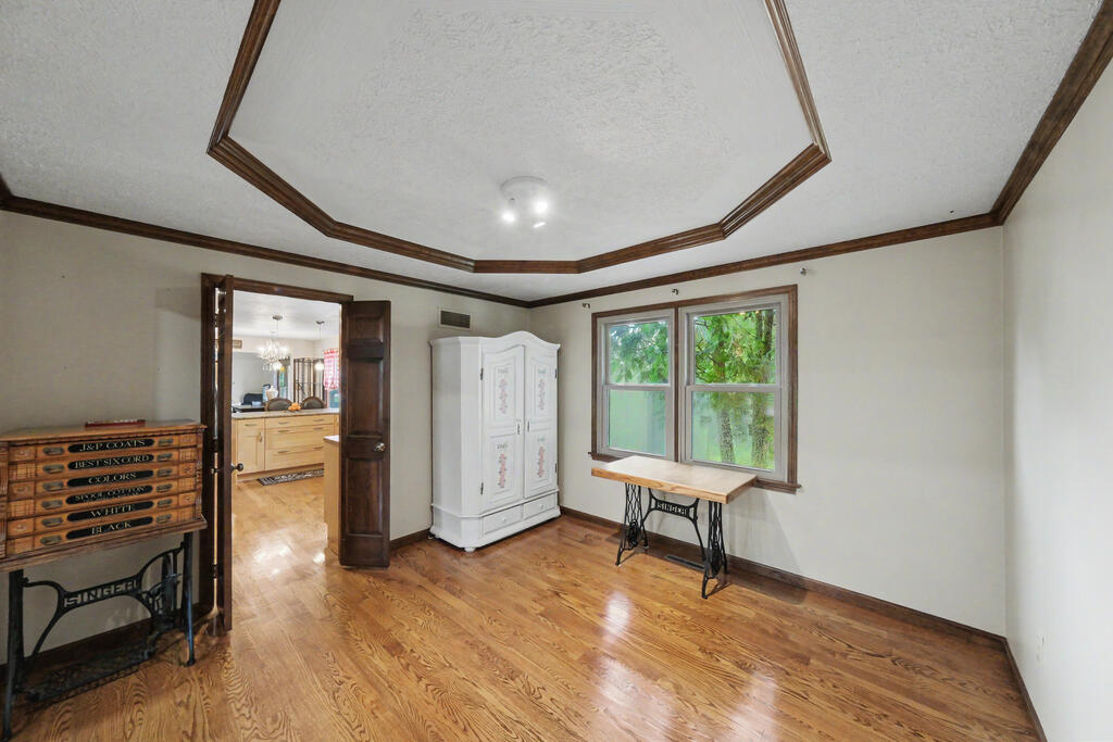 1300 Cedarlawn Ct, Mansfield, Ohio 44906, 4 Bedrooms Bedrooms, ,3 BathroomsBathrooms,Residential,For Sale,Cedarlawn Ct,20100426
