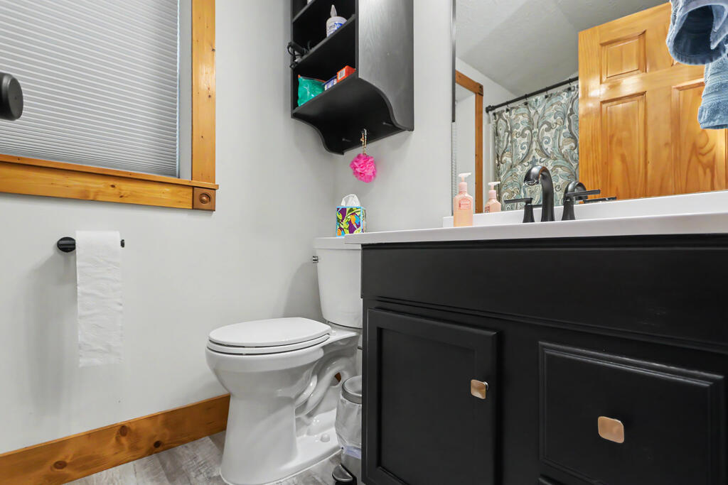 1032 County Road 2256, Perrysville, Ohio 44864, 4 Bedrooms Bedrooms, ,2 BathroomsBathrooms,Residential,For Sale,County Road 2256,20100445