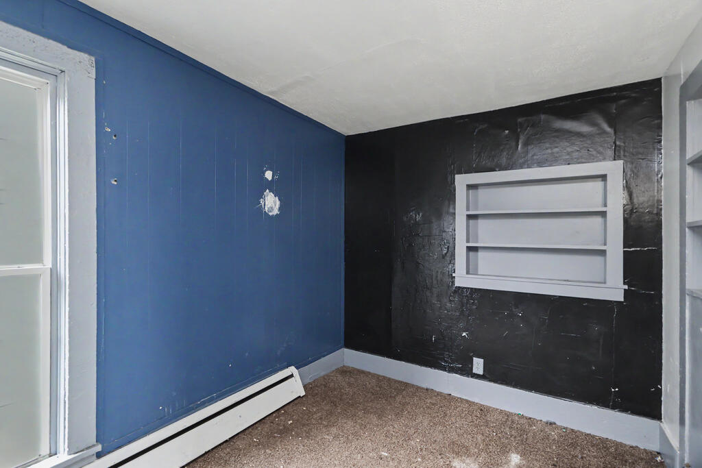 24 E Emerald Street, Willard, Ohio 44890, 5 Bedrooms Bedrooms, ,2 BathroomsBathrooms,Residential,For Sale,E Emerald Street,20100456 24 E Emerald Street, Willard, Ohio 44890, 5 Bedrooms Bedrooms, ,2 BathroomsBathrooms,Residential,For Sale,E Emerald Street,20100456