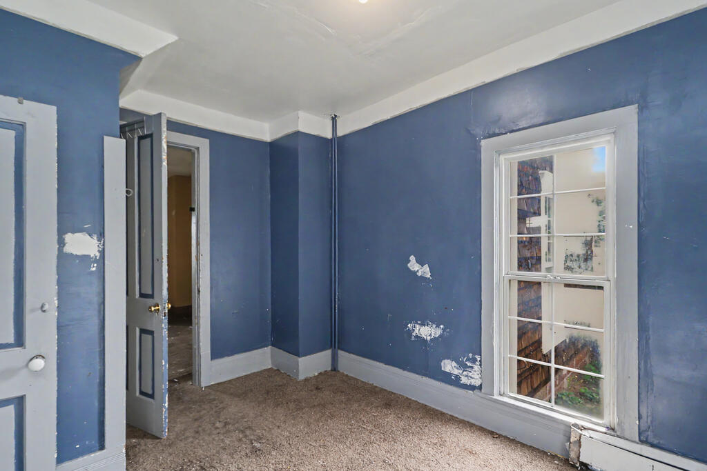24 E Emerald Street, Willard, Ohio 44890, 5 Bedrooms Bedrooms, ,2 BathroomsBathrooms,Residential,For Sale,E Emerald Street,20100456
