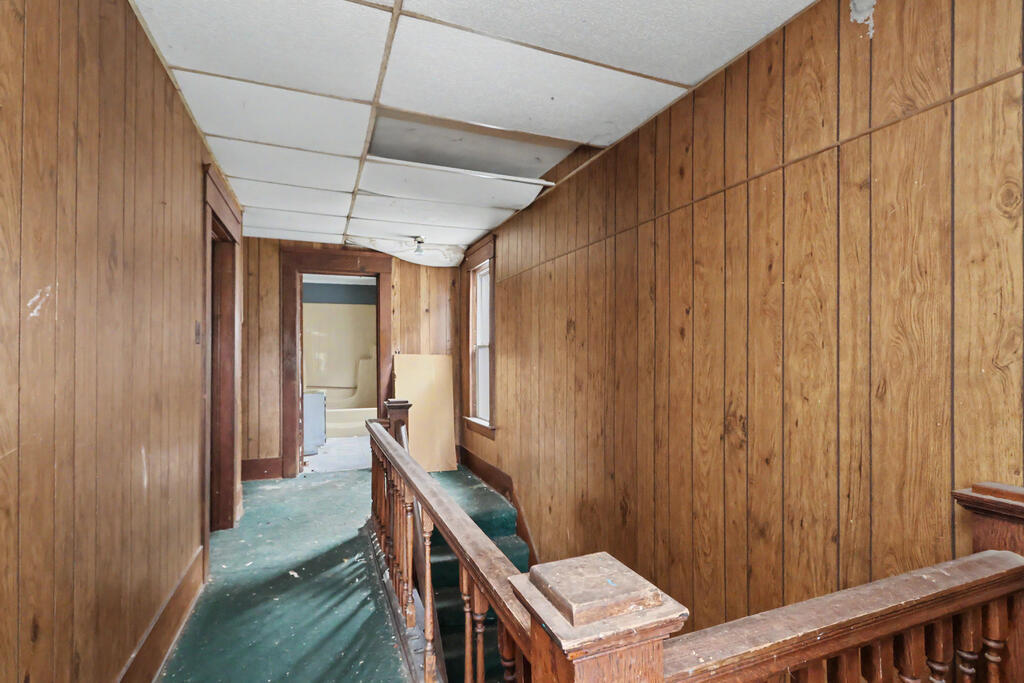 105 Woodbine Street, Willard, Ohio 44890, 3 Bedrooms Bedrooms, ,1 BathroomBathrooms,Residential,For Sale,Woodbine Street,20100460