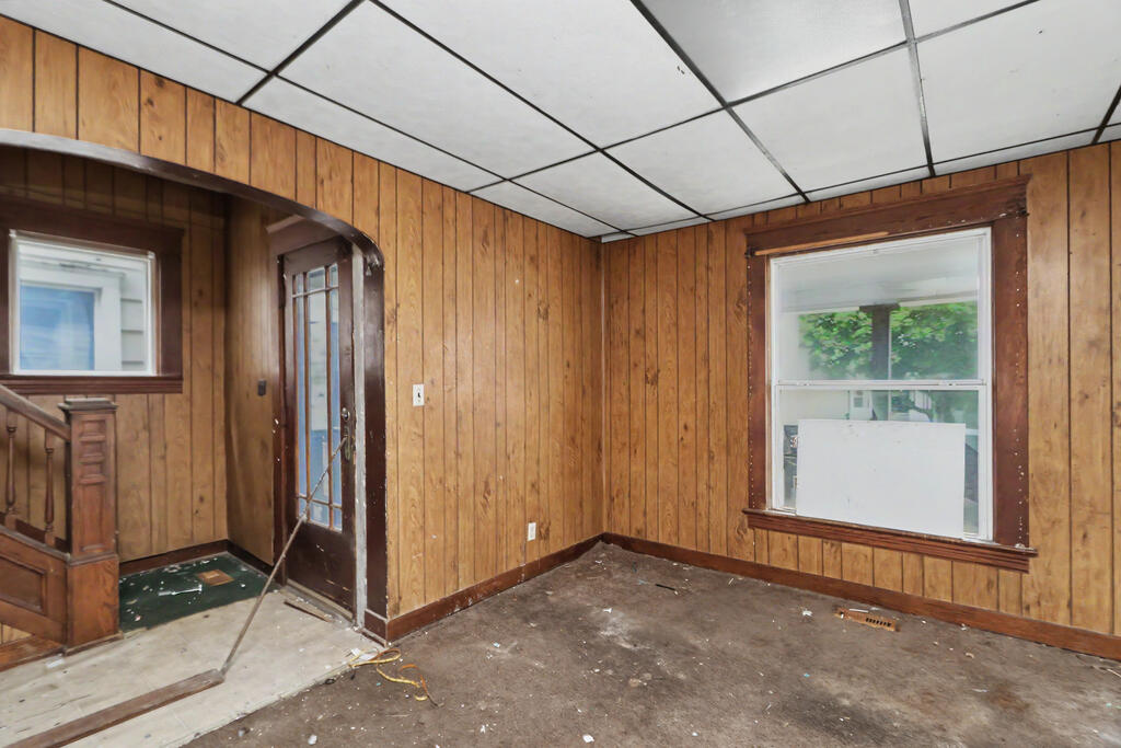 105 Woodbine Street, Willard, Ohio 44890, 3 Bedrooms Bedrooms, ,1 BathroomBathrooms,Residential,For Sale,Woodbine Street,20100460