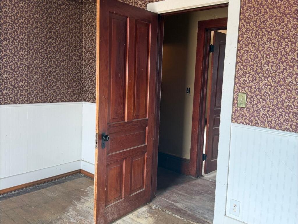 921 North Sandusky Ave, Bucyrus, Ohio 44820, 3 Bedrooms Bedrooms, ,1 BathroomBathrooms,Residential,For Sale,North Sandusky Ave,20100489