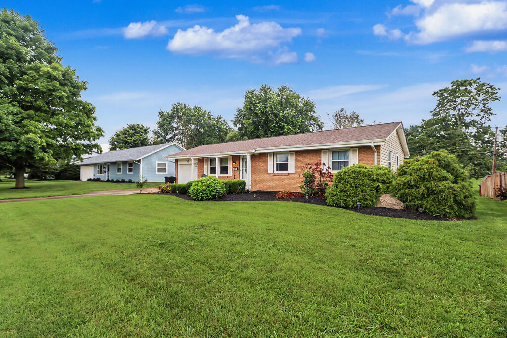 232 Oxford Road, Lexington, Ohio 44904, 3 Bedrooms Bedrooms, ,2 BathroomsBathrooms,Residential,For Sale,Oxford Road,20100507