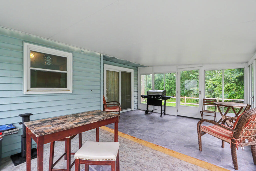 831 North Crestline Street, Crestline, Ohio 44827, 3 Bedrooms Bedrooms, ,1 BathroomBathrooms,Residential,For Sale,North Crestline Street,20100508 831 North Crestline Street, Crestline, Ohio 44827, 3 Bedrooms Bedrooms, ,1 BathroomBathrooms,Residential,For Sale,North Crestline Street,20100508