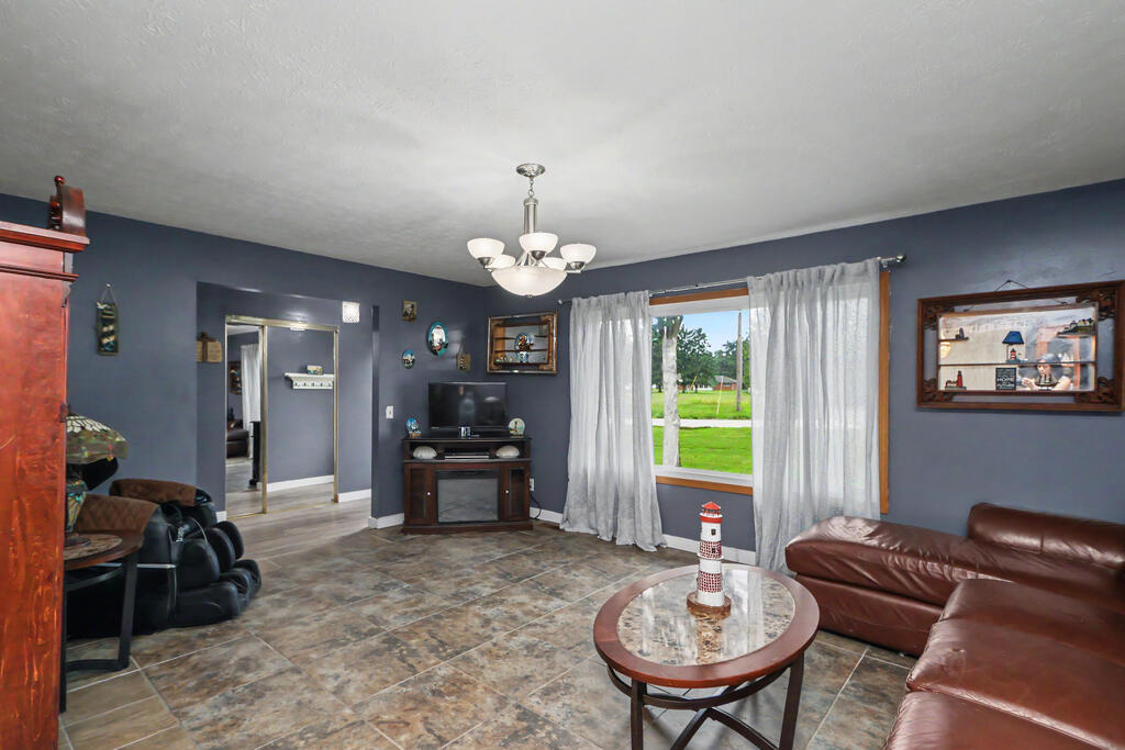 831 North Crestline Street, Crestline, Ohio 44827, 3 Bedrooms Bedrooms, ,1 BathroomBathrooms,Residential,For Sale,North Crestline Street,20100508 831 North Crestline Street, Crestline, Ohio 44827, 3 Bedrooms Bedrooms, ,1 BathroomBathrooms,Residential,For Sale,North Crestline Street,20100508