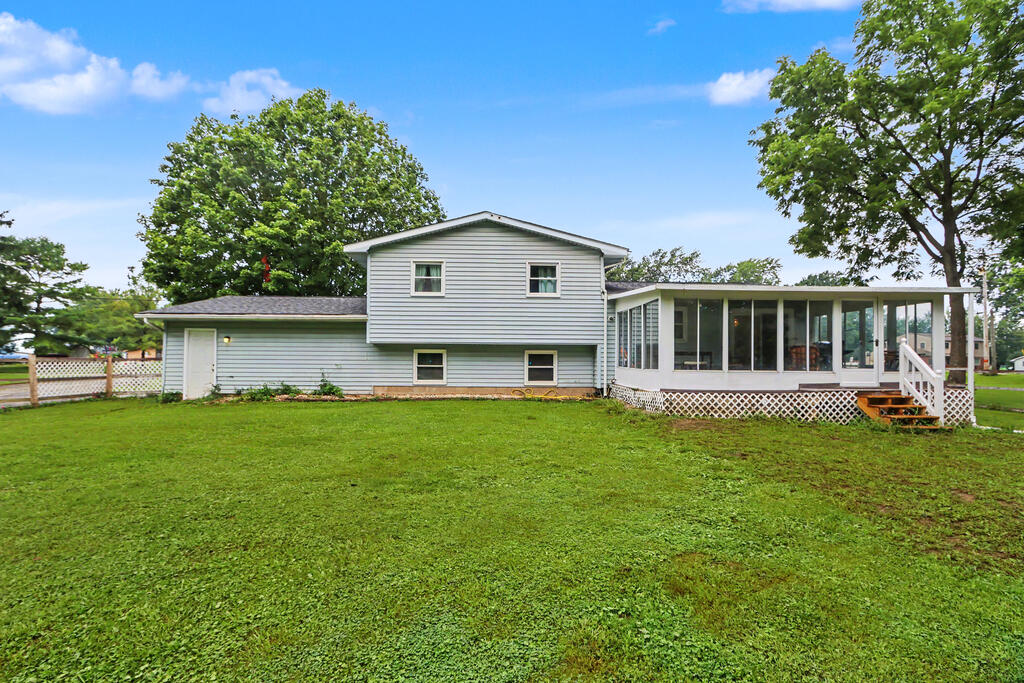 831 North Crestline Street, Crestline, Ohio 44827, 3 Bedrooms Bedrooms, ,1 BathroomBathrooms,Residential,For Sale,North Crestline Street,20100508 831 North Crestline Street, Crestline, Ohio 44827, 3 Bedrooms Bedrooms, ,1 BathroomBathrooms,Residential,For Sale,North Crestline Street,20100508