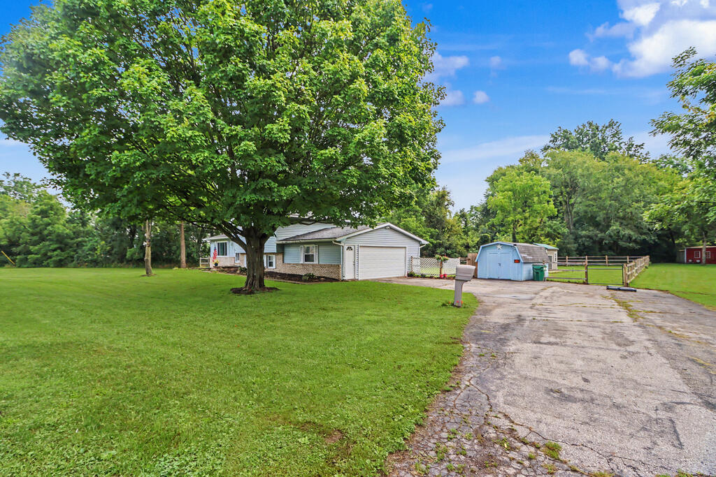 831 North Crestline Street, Crestline, Ohio 44827, 3 Bedrooms Bedrooms, ,1 BathroomBathrooms,Residential,For Sale,North Crestline Street,20100508 831 North Crestline Street, Crestline, Ohio 44827, 3 Bedrooms Bedrooms, ,1 BathroomBathrooms,Residential,For Sale,North Crestline Street,20100508