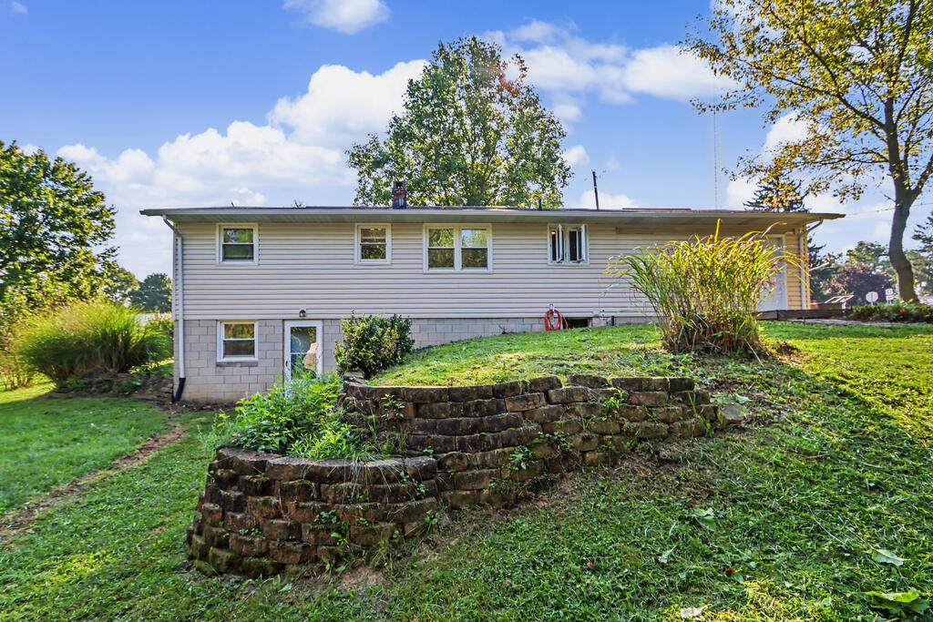 7420 State Route 314, Shauck, Ohio 43349, 3 Bedrooms Bedrooms, ,1 BathroomBathrooms,Residential,For Sale,State Route 314,20100519 7420 State Route 314, Shauck, Ohio 43349, 3 Bedrooms Bedrooms, ,1 BathroomBathrooms,Residential,For Sale,State Route 314,20100519