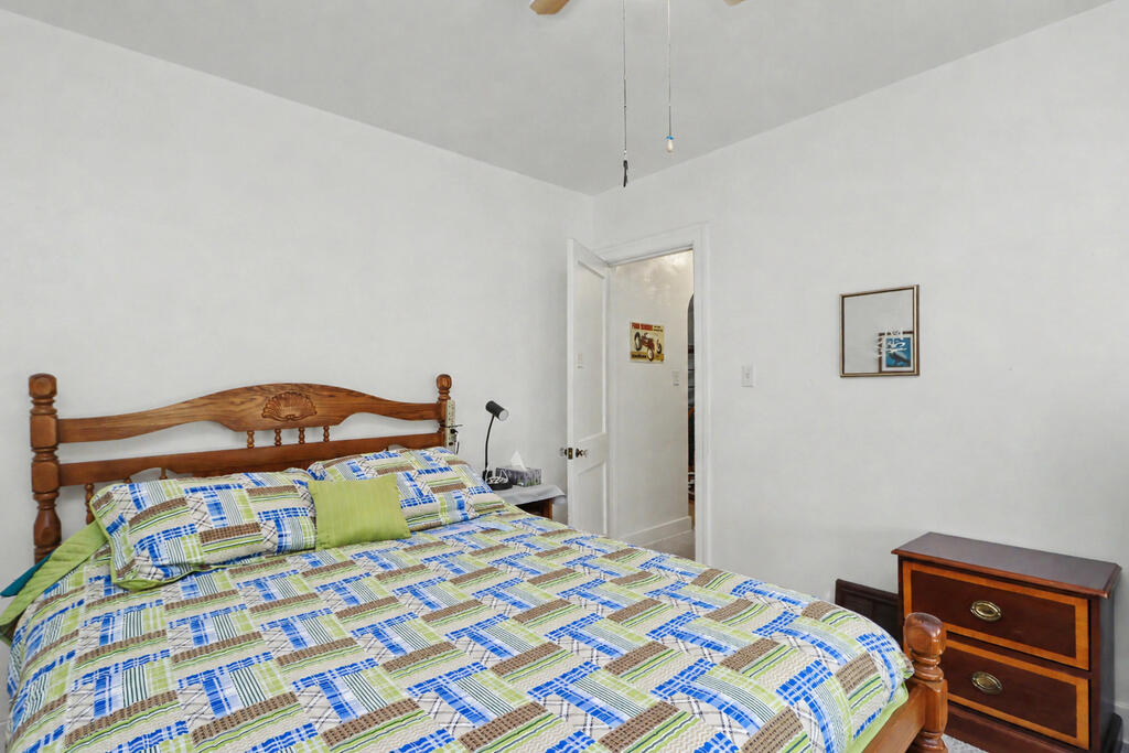 1806 Windsor Road, Mansfield, Ohio 44905, 2 Bedrooms Bedrooms, ,1 BathroomBathrooms,Residential,For Sale,Windsor Road,20100520 1806 Windsor Road, Mansfield, Ohio 44905, 2 Bedrooms Bedrooms, ,1 BathroomBathrooms,Residential,For Sale,Windsor Road,20100520