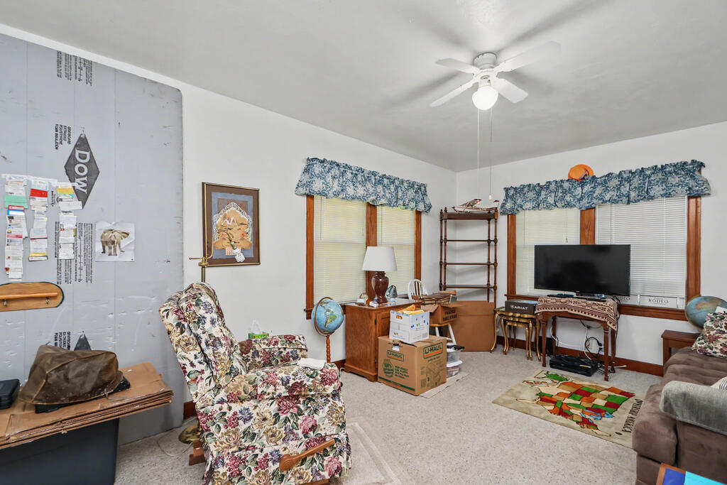 1806 Windsor Road, Mansfield, Ohio 44905, 2 Bedrooms Bedrooms, ,1 BathroomBathrooms,Residential,For Sale,Windsor Road,20100520