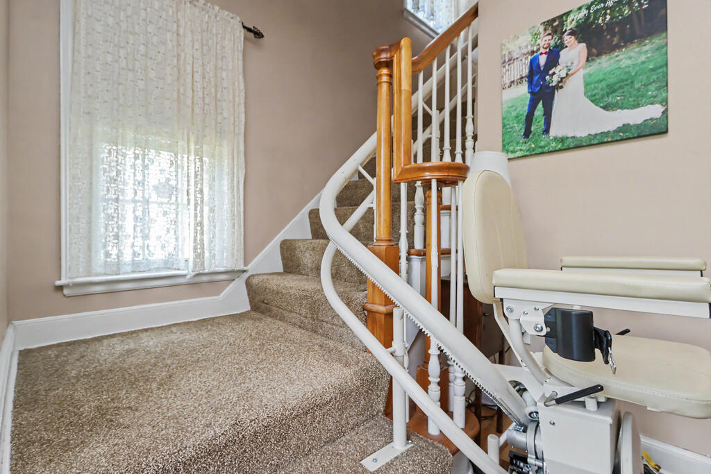 561 Sloane Avenue, Mansfield, Ohio 44903, 3 Bedrooms Bedrooms, ,1 BathroomBathrooms,Residential,For Sale,Sloane Avenue,20100521 561 Sloane Avenue, Mansfield, Ohio 44903, 3 Bedrooms Bedrooms, ,1 BathroomBathrooms,Residential,For Sale,Sloane Avenue,20100521