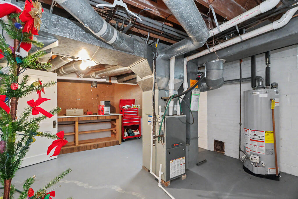 561 Sloane Avenue, Mansfield, Ohio 44903, 3 Bedrooms Bedrooms, ,1 BathroomBathrooms,Residential,For Sale,Sloane Avenue,20100521 561 Sloane Avenue, Mansfield, Ohio 44903, 3 Bedrooms Bedrooms, ,1 BathroomBathrooms,Residential,For Sale,Sloane Avenue,20100521