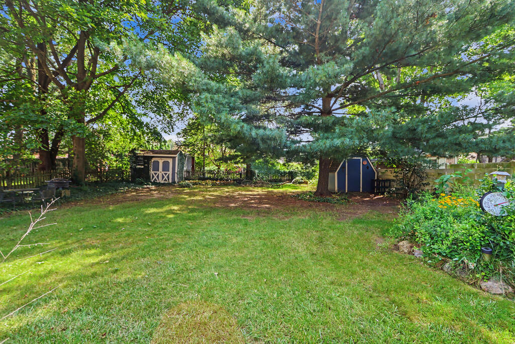 561 Sloane Avenue, Mansfield, Ohio 44903, 3 Bedrooms Bedrooms, ,1 BathroomBathrooms,Residential,For Sale,Sloane Avenue,20100521 561 Sloane Avenue, Mansfield, Ohio 44903, 3 Bedrooms Bedrooms, ,1 BathroomBathrooms,Residential,For Sale,Sloane Avenue,20100521