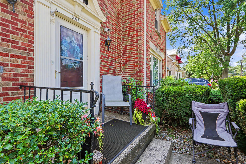 561 Sloane Avenue, Mansfield, Ohio 44903, 3 Bedrooms Bedrooms, ,1 BathroomBathrooms,Residential,For Sale,Sloane Avenue,20100521 561 Sloane Avenue, Mansfield, Ohio 44903, 3 Bedrooms Bedrooms, ,1 BathroomBathrooms,Residential,For Sale,Sloane Avenue,20100521