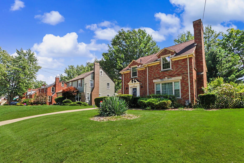 561 Sloane Avenue, Mansfield, Ohio 44903, 3 Bedrooms Bedrooms, ,1 BathroomBathrooms,Residential,For Sale,Sloane Avenue,20100521 561 Sloane Avenue, Mansfield, Ohio 44903, 3 Bedrooms Bedrooms, ,1 BathroomBathrooms,Residential,For Sale,Sloane Avenue,20100521