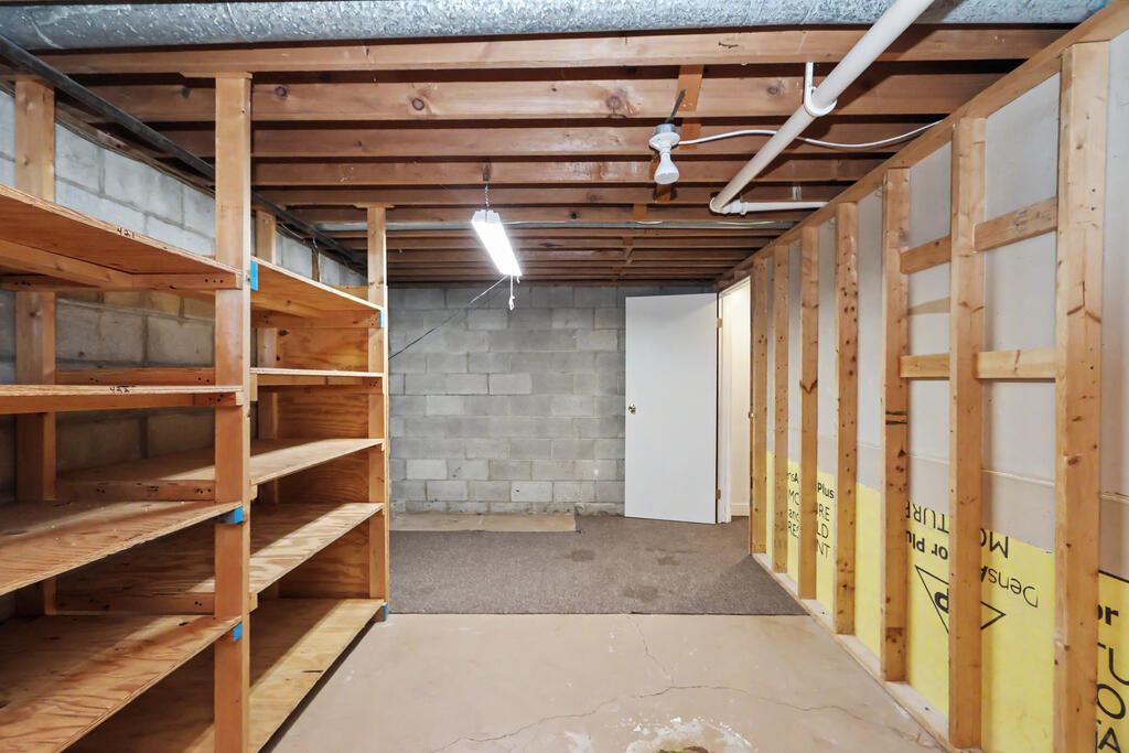 1792 Tiffin Road, Bucyrus, Ohio 44820, 3 Bedrooms Bedrooms, ,2 BathroomsBathrooms,Residential,For Sale,Tiffin Road,20100523
