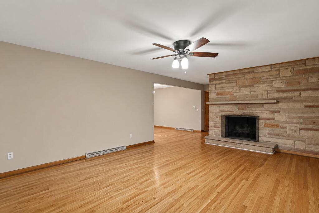1792 Tiffin Road, Bucyrus, Ohio 44820, 3 Bedrooms Bedrooms, ,2 BathroomsBathrooms,Residential,For Sale,Tiffin Road,20100523