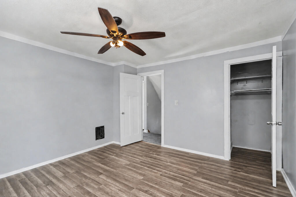 93 Helen Avenue, Mansfield, Ohio 44903, 3 Bedrooms Bedrooms, ,1 BathroomBathrooms,Residential,For Sale,Helen Avenue,20100525 93 Helen Avenue, Mansfield, Ohio 44903, 3 Bedrooms Bedrooms, ,1 BathroomBathrooms,Residential,For Sale,Helen Avenue,20100525