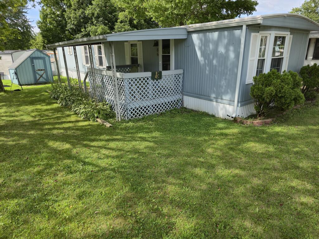 86 Chestnut Court, Mansfield, Ohio 44906, 3 Bedrooms Bedrooms, ,1 BathroomBathrooms,Residential,For Sale,Chestnut Court,20100524