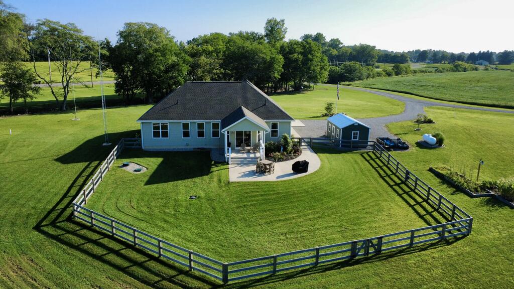 10293 Urbana Woodstock Pike, Woodstock, Ohio 43084, 3 Bedrooms Bedrooms, ,2 BathroomsBathrooms,Residential,For Sale,Urbana Woodstock Pike,20100536
