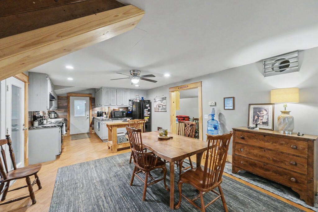 1073 Decliff Road North, Larue, Ohio 43332, 3 Bedrooms Bedrooms, ,2 BathroomsBathrooms,Residential,For Sale,Decliff Road North,20100537