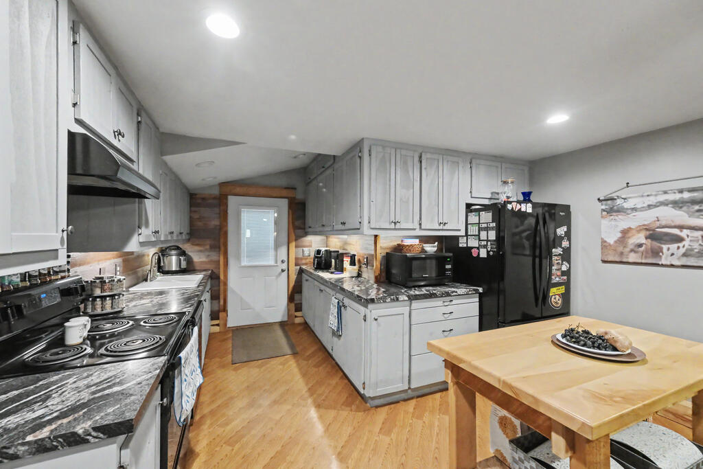 1073 Decliff Road North, Larue, Ohio 43332, 3 Bedrooms Bedrooms, ,2 BathroomsBathrooms,Residential,For Sale,Decliff Road North,20100537