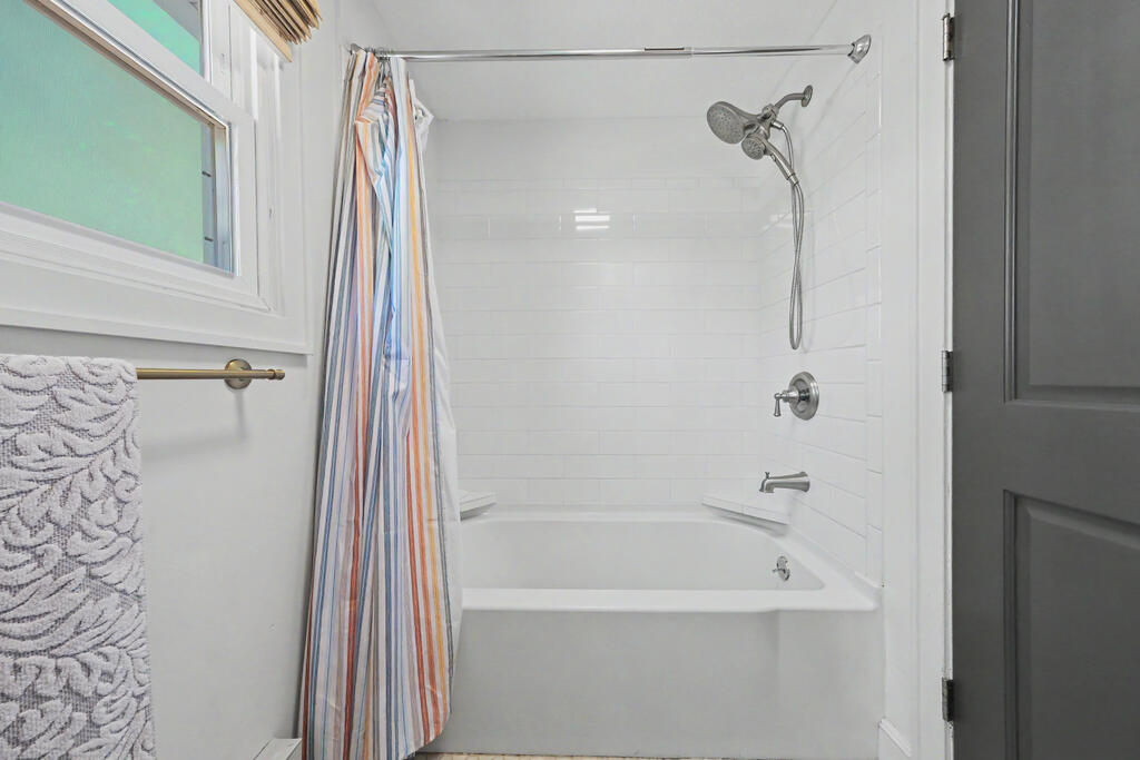 3460 Vine Road, Collins, Ohio 44826, 3 Bedrooms Bedrooms, ,1 BathroomBathrooms,Residential,For Sale,Vine Road,20100549