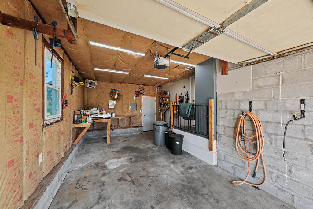 3460 Vine Road, Collins, Ohio 44826, 3 Bedrooms Bedrooms, ,1 BathroomBathrooms,Residential,For Sale,Vine Road,20100549