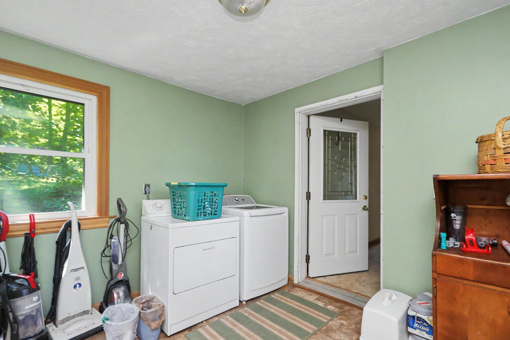 3275 Cookton Grange Road, Mansfield, Ohio 44903, 4 Bedrooms Bedrooms, ,2 BathroomsBathrooms,Residential,For Sale,Cookton Grange Road,20100564