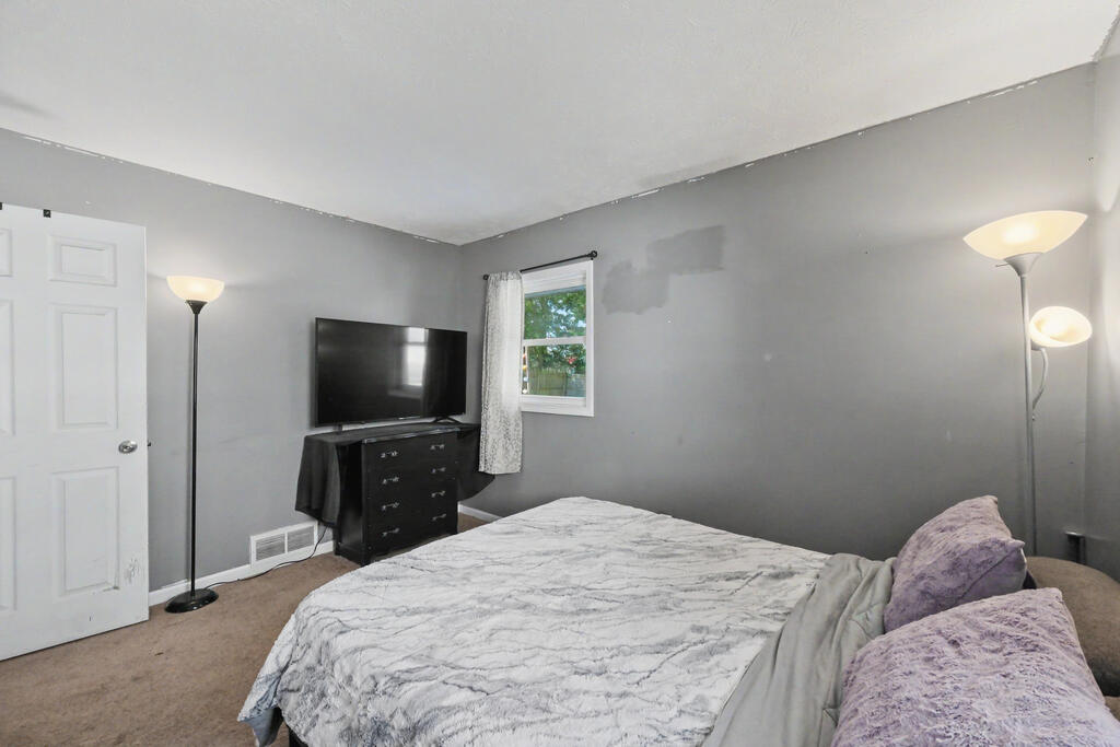 41 Grove Avenue, Norwalk, Ohio 44857, 3 Bedrooms Bedrooms, ,1 BathroomBathrooms,Residential,For Sale,Grove Avenue,20100583 41 Grove Avenue, Norwalk, Ohio 44857, 3 Bedrooms Bedrooms, ,1 BathroomBathrooms,Residential,For Sale,Grove Avenue,20100583