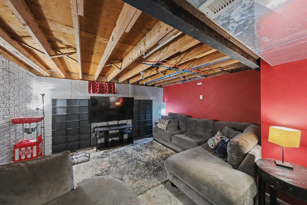 41 Grove Avenue, Norwalk, Ohio 44857, 3 Bedrooms Bedrooms, ,1 BathroomBathrooms,Residential,For Sale,Grove Avenue,20100583 41 Grove Avenue, Norwalk, Ohio 44857, 3 Bedrooms Bedrooms, ,1 BathroomBathrooms,Residential,For Sale,Grove Avenue,20100583