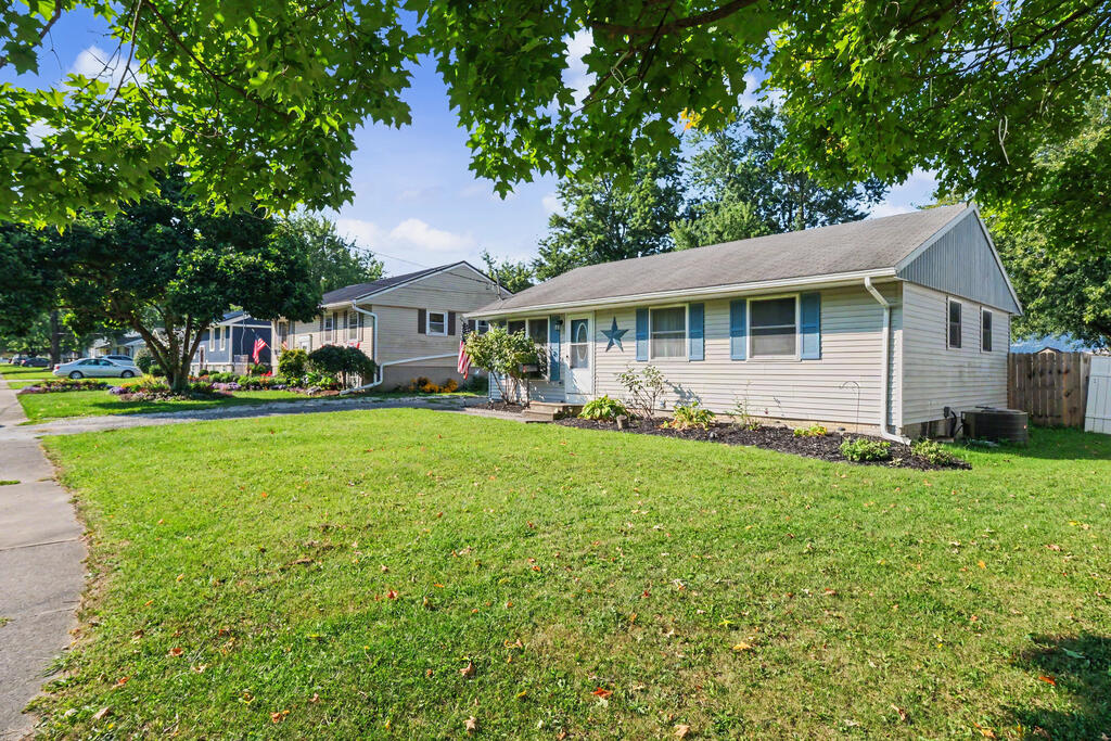 41 Grove Avenue, Norwalk, Ohio 44857, 3 Bedrooms Bedrooms, ,1 BathroomBathrooms,Residential,For Sale,Grove Avenue,20100583 41 Grove Avenue, Norwalk, Ohio 44857, 3 Bedrooms Bedrooms, ,1 BathroomBathrooms,Residential,For Sale,Grove Avenue,20100583