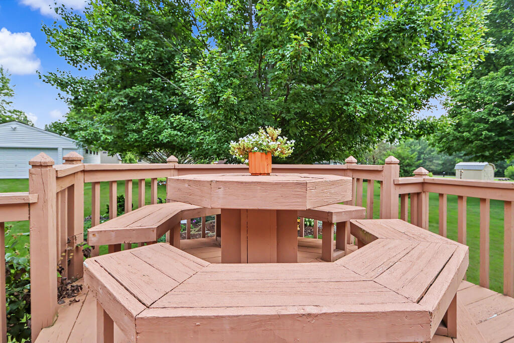 968 Donnawood Drive, Mansfield, Ohio 44903, 3 Bedrooms Bedrooms, ,2 BathroomsBathrooms,Residential,For Sale,Donnawood Drive,20100598 968 Donnawood Drive, Mansfield, Ohio 44903, 3 Bedrooms Bedrooms, ,2 BathroomsBathrooms,Residential,For Sale,Donnawood Drive,20100598