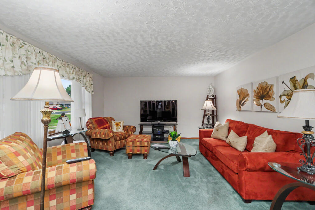 968 Donnawood Drive, Mansfield, Ohio 44903, 3 Bedrooms Bedrooms, ,2 BathroomsBathrooms,Residential,For Sale,Donnawood Drive,20100598 968 Donnawood Drive, Mansfield, Ohio 44903, 3 Bedrooms Bedrooms, ,2 BathroomsBathrooms,Residential,For Sale,Donnawood Drive,20100598